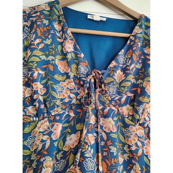 Lilly Star Blue Floral Boho Hippie Bell Sleeve Festival Cropped Top Size Small - Picture 2 of 9